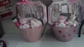 Rachel Roy Gift Set Gift Basket | Shrinkwrap a Gift Basket | Burlington Haul Basket | #basketmaking