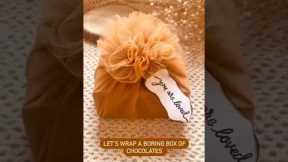 How To Gift Wrap Like A Pro (DIY Tulle Gift Wrapping) #giftideas #netcloth